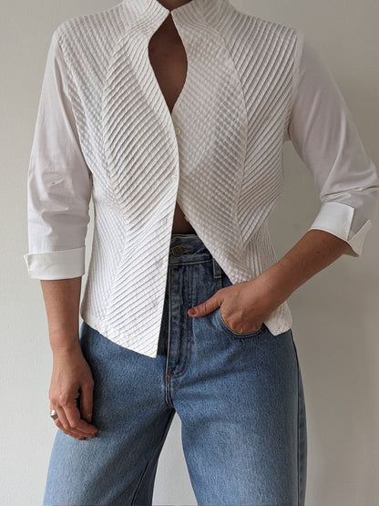Lovely Vintage Ivory Pleated Cotton Blouse