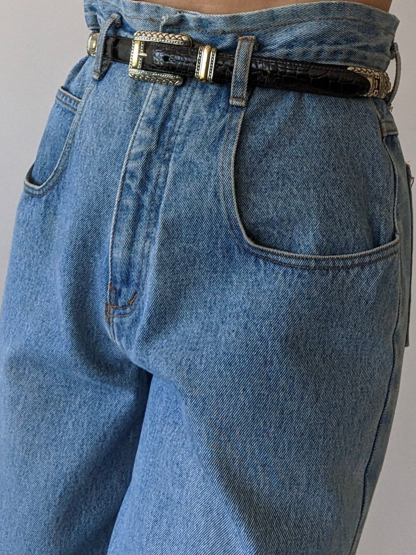 Vintage Embossed Leather & Segmented Chain Belt
