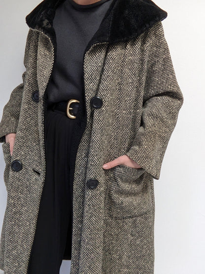 Stunning Vintage Salt & Pepper Tweed Wool Coat