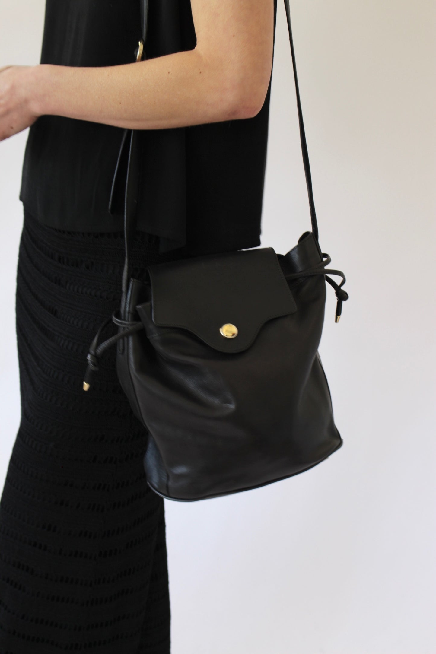 Vintage Movado Onyx Leather Bucket Bag