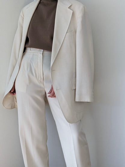 Vintage Eggshell Pleated Trouser