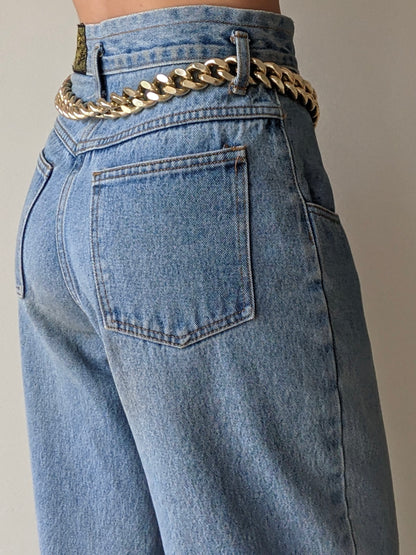 Amazing Vintage Gold-Toned Chain Belt