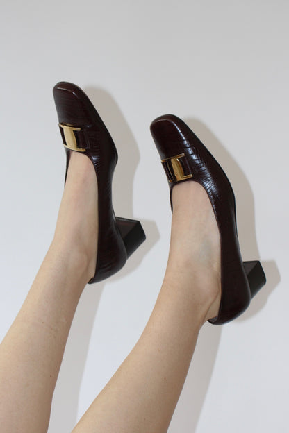 Vintage Ferragamo Embossed Leather Pumps