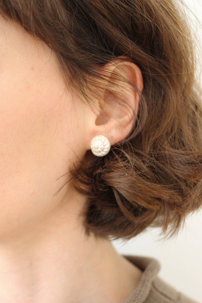 Sweetest Vintage Shell Stud Earrings
