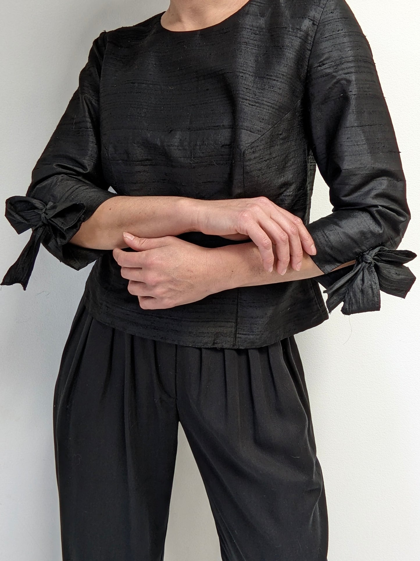 Beautiful Vintage Ink Brushed Silk Tie Blouse