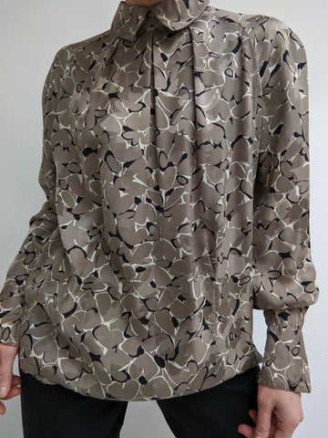 Vintage Silk Collared & Patterned Silk Blouse