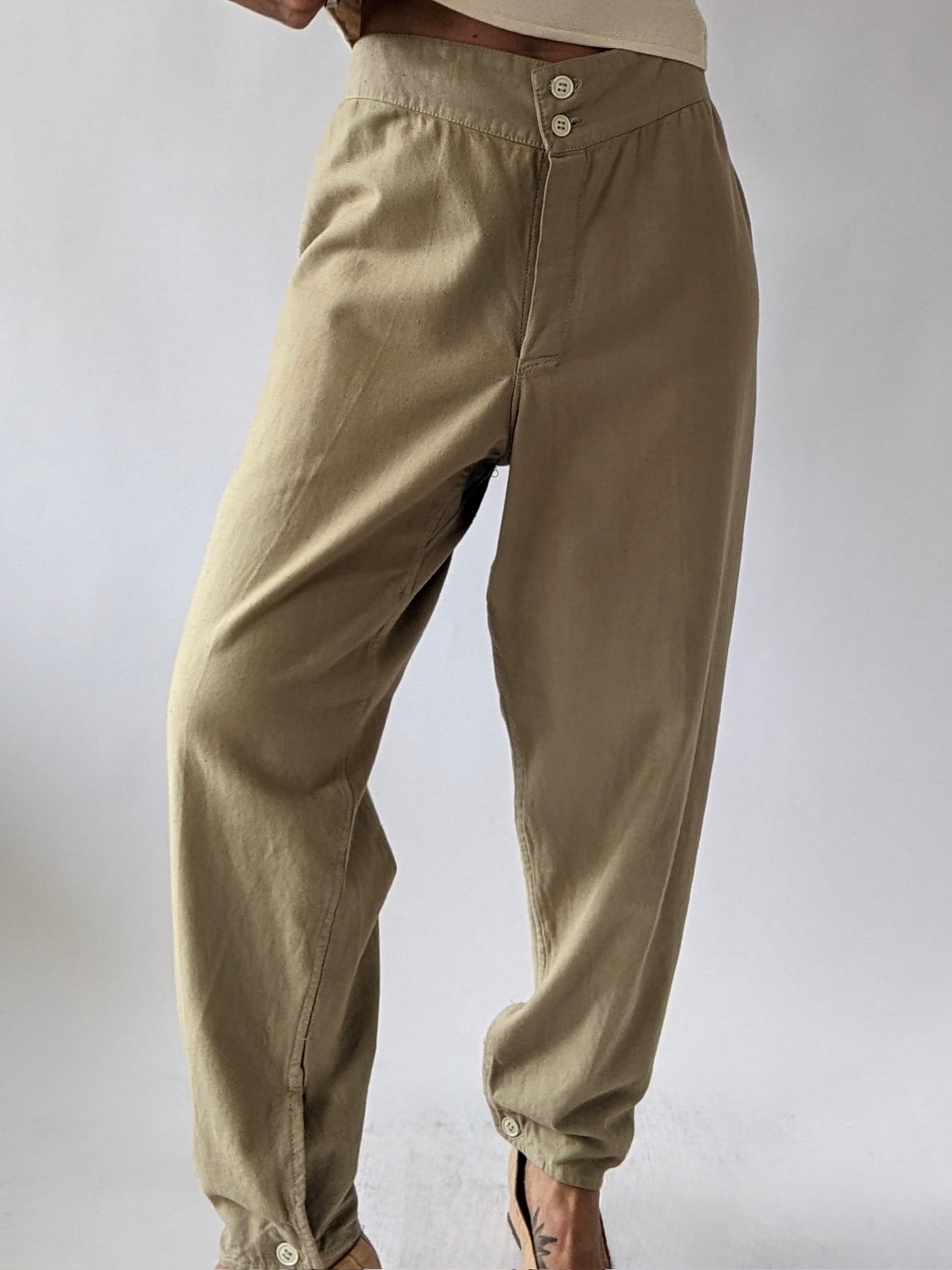 Incredible Vintage Khaki Twilled Trousers