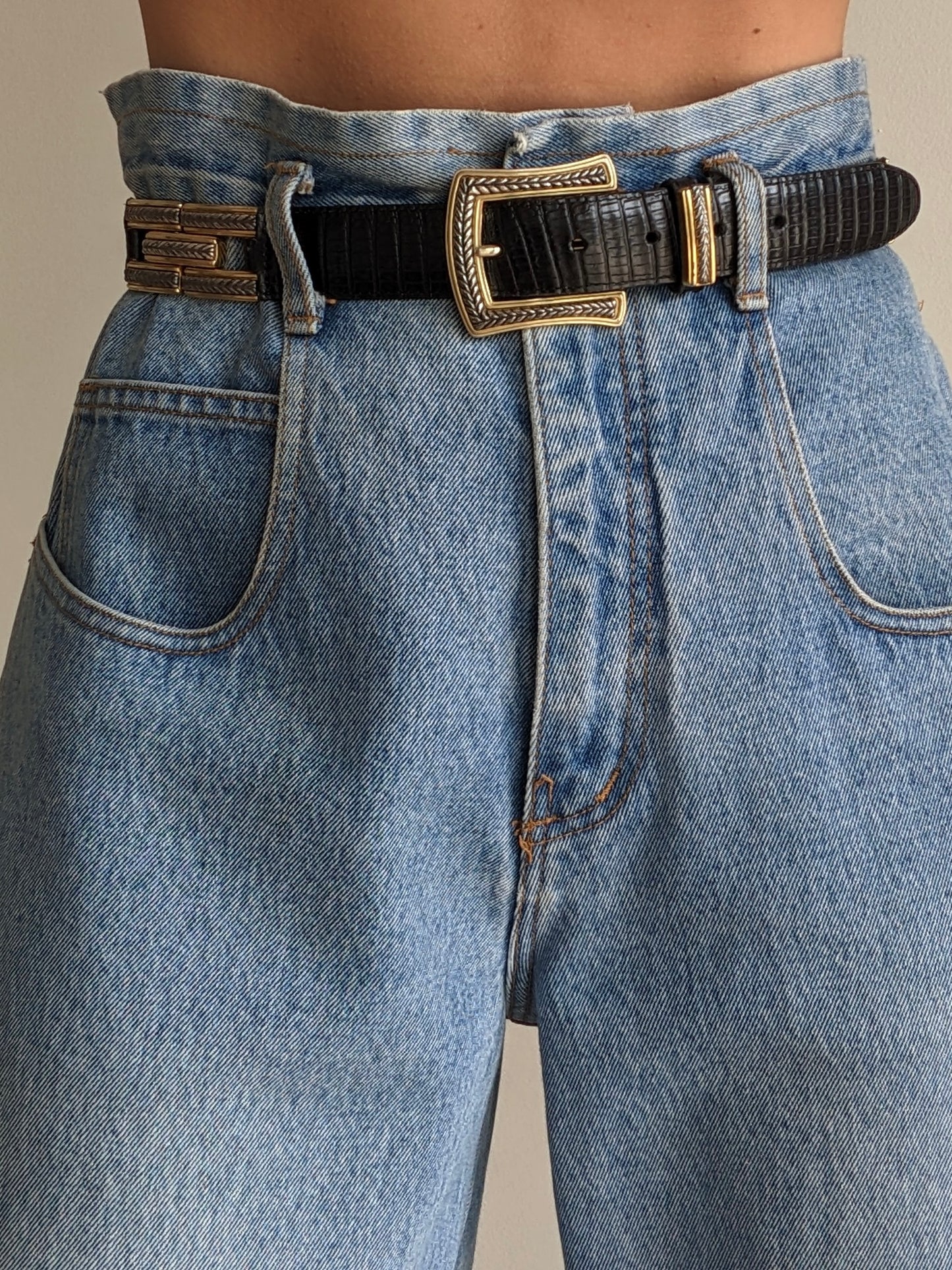 Vintage Segmented Onyx Embossed Leather Belt
