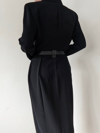 Amazing Vintage Belted Onyx Button Up Dress