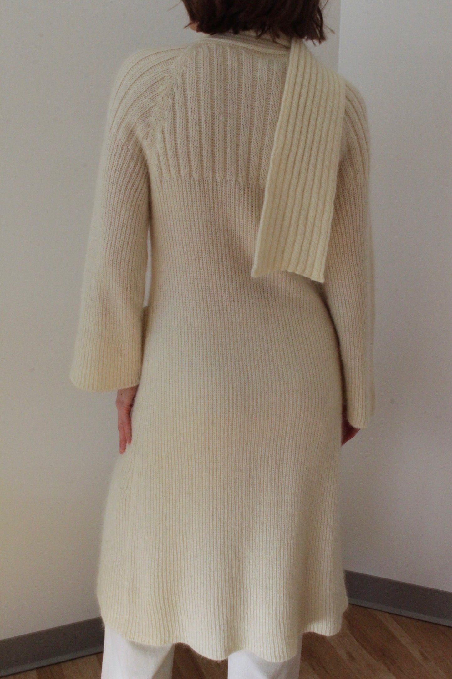 Lovely Vintage Cream Mohair Scarf Coat