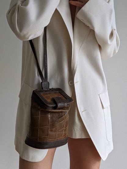 Vintage Two-Toned Embossed Leather Purse