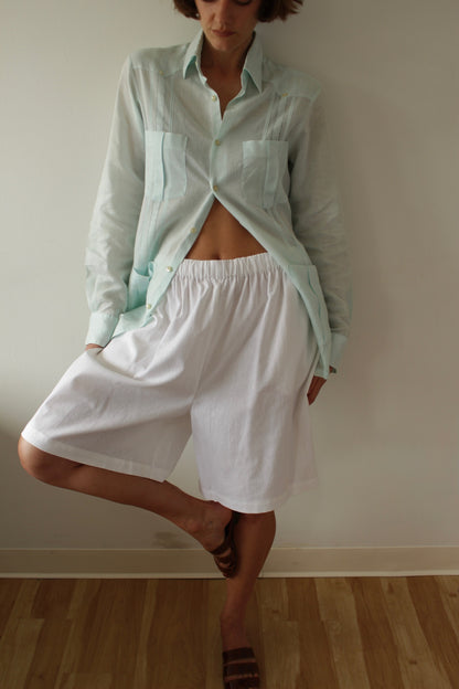 Vintage Oscar de la Renta Aqua Linen Button Up