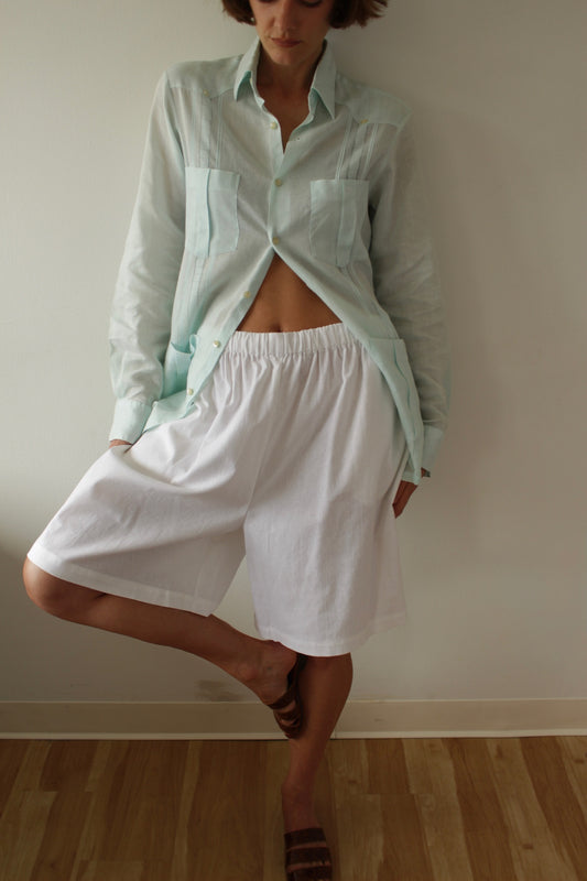 Vintage Oscar de la Renta Aqua Linen Button Up