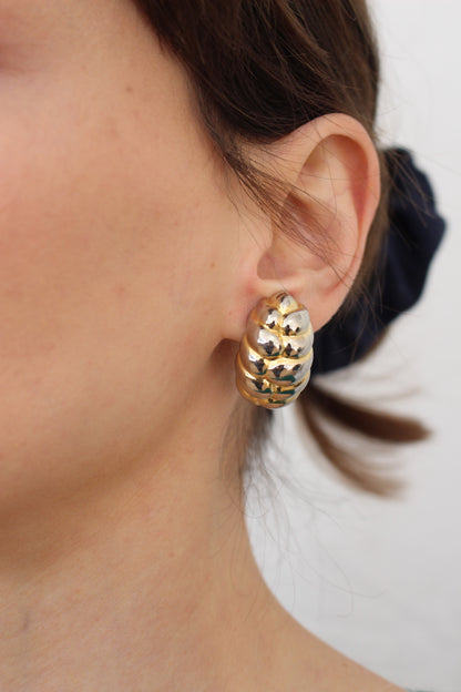 Beautiful Vintage Erwin Pearl Earrings