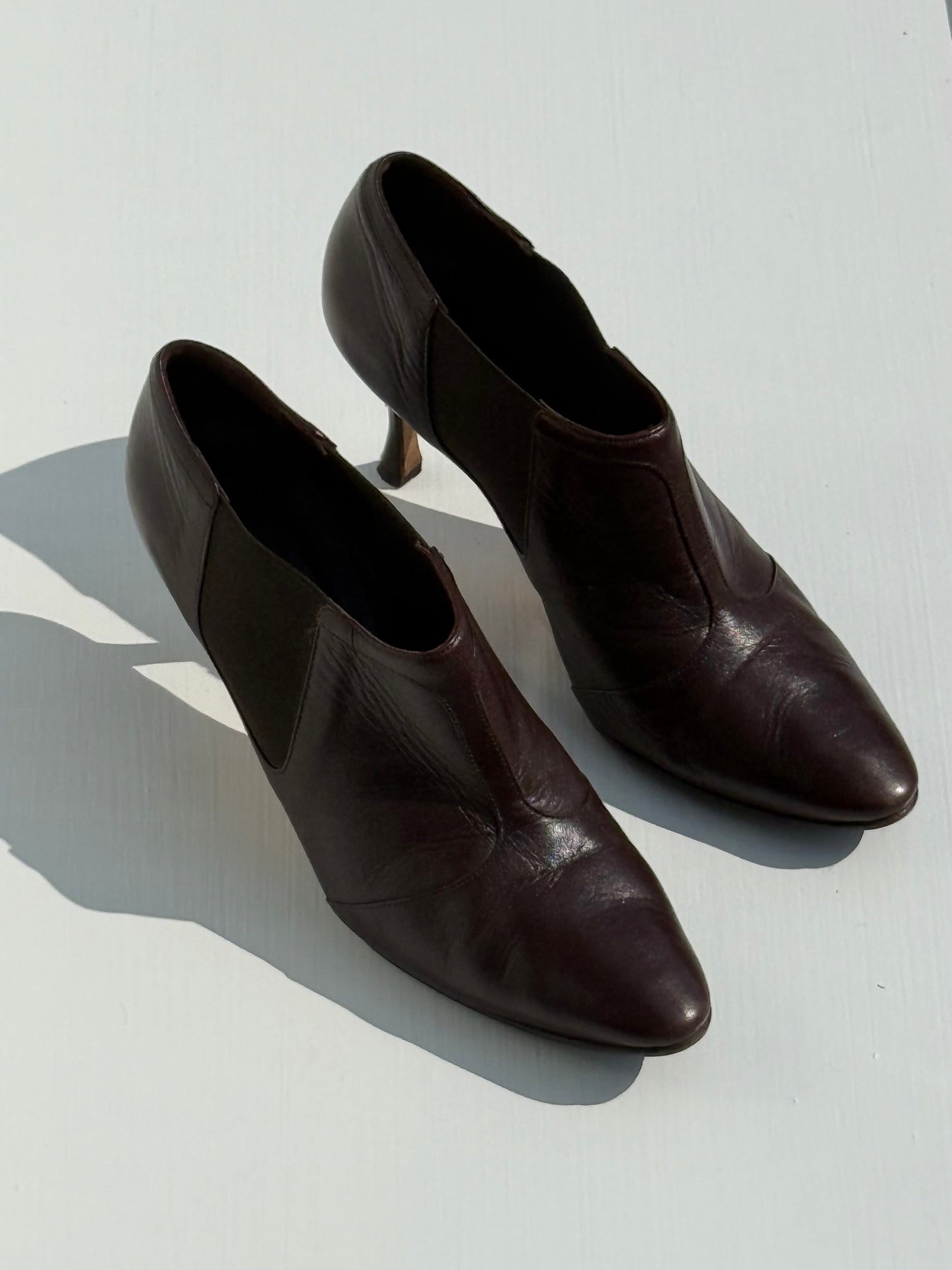 Vintage Manolo Blahnik Cocoa Leather Ankle Boots