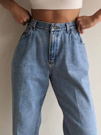 Classic Vintage High-Rise Lee Jeans