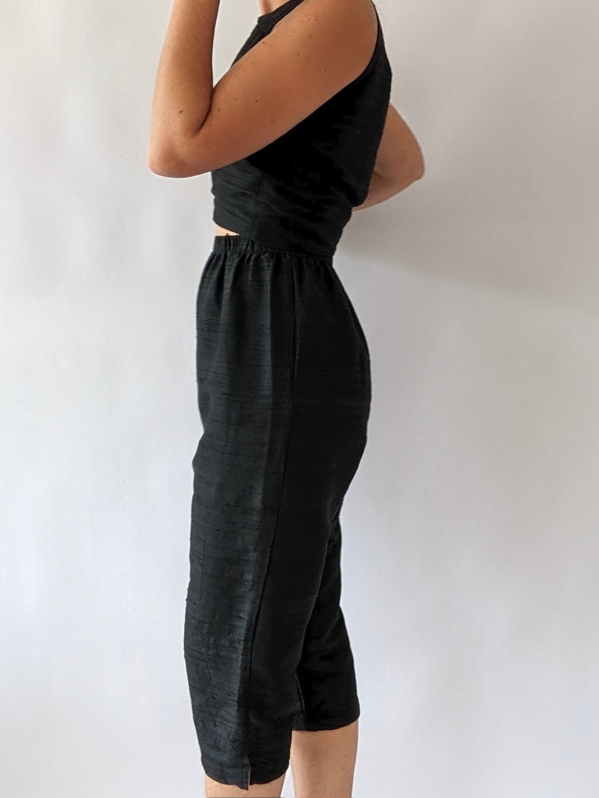 Rare Vintage Caviar Woven Silk Capri & Top Set