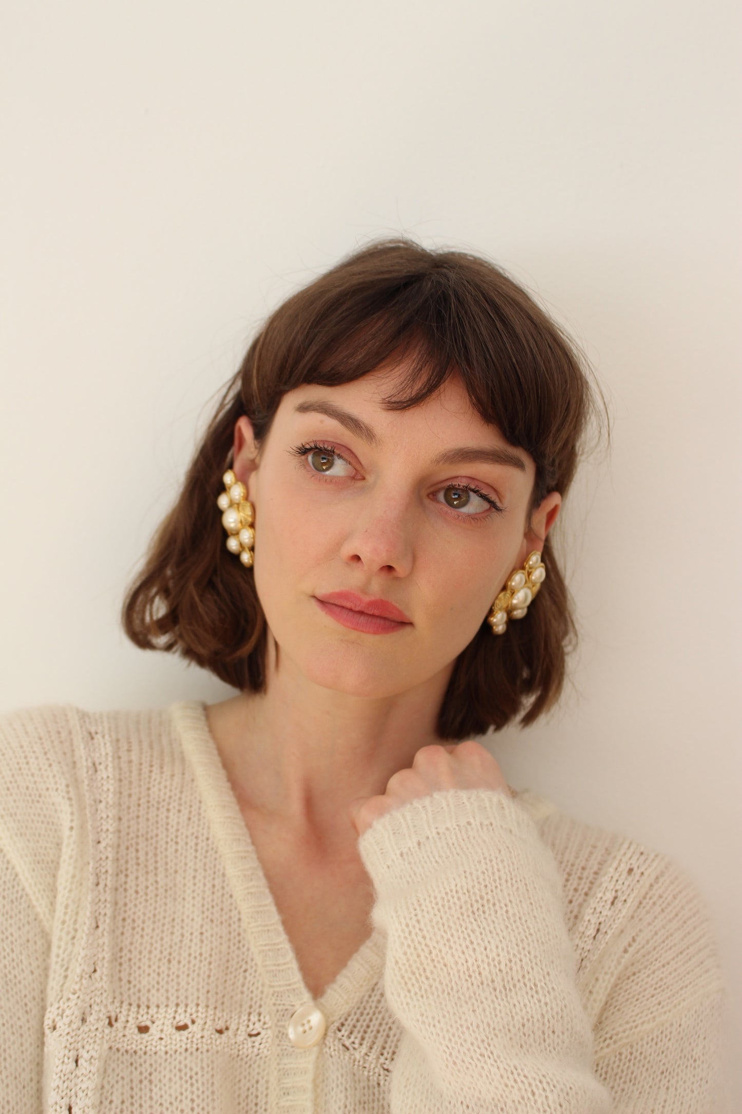 Stunning Vintage Gold Framed Faux Pearl Earrings