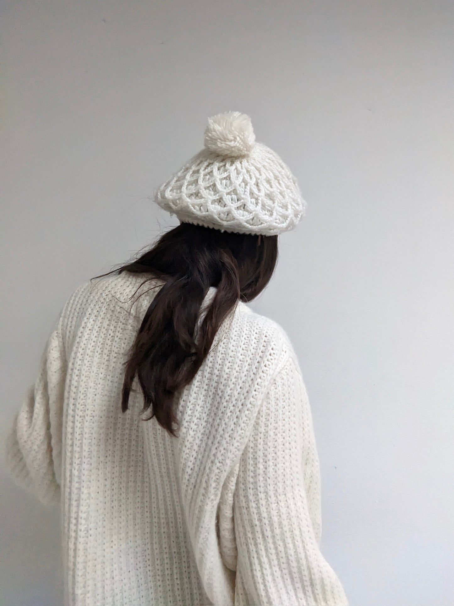 Sweet Vintage Crocheted Pom Beret