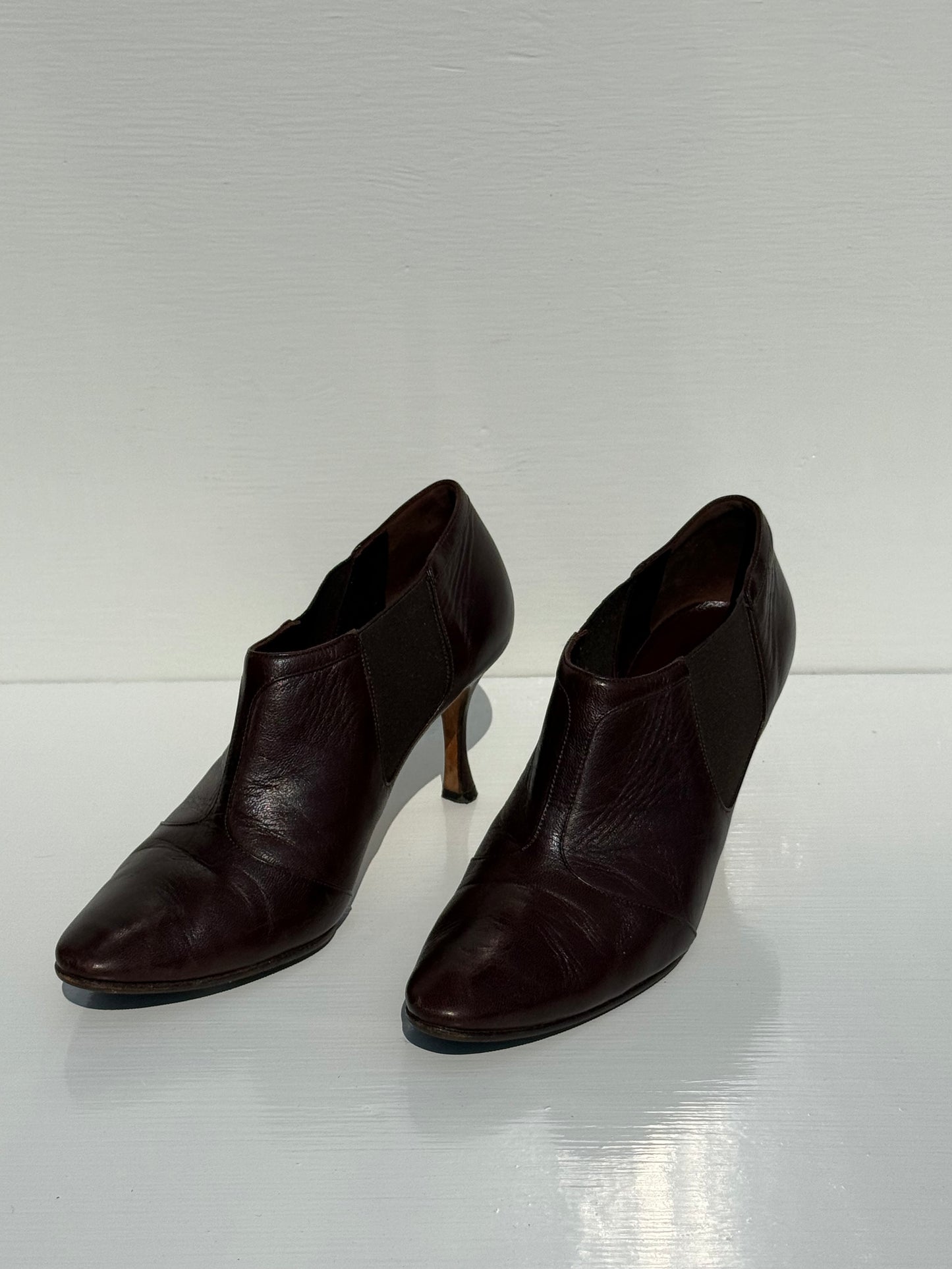 Vintage Manolo Blahnik Cocoa Leather Ankle Boots