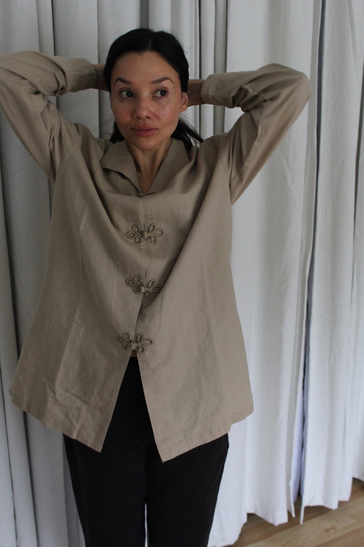 Vintage Sand Linen Frog Closure Tunic