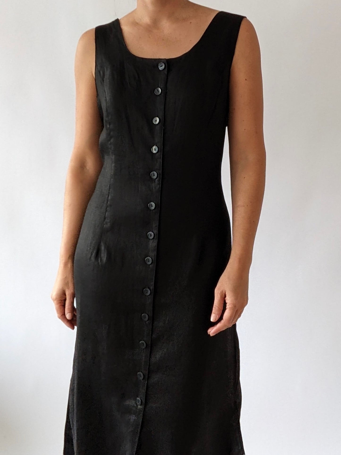 Lovely Vintage Onyx Linen Button-Down Dress