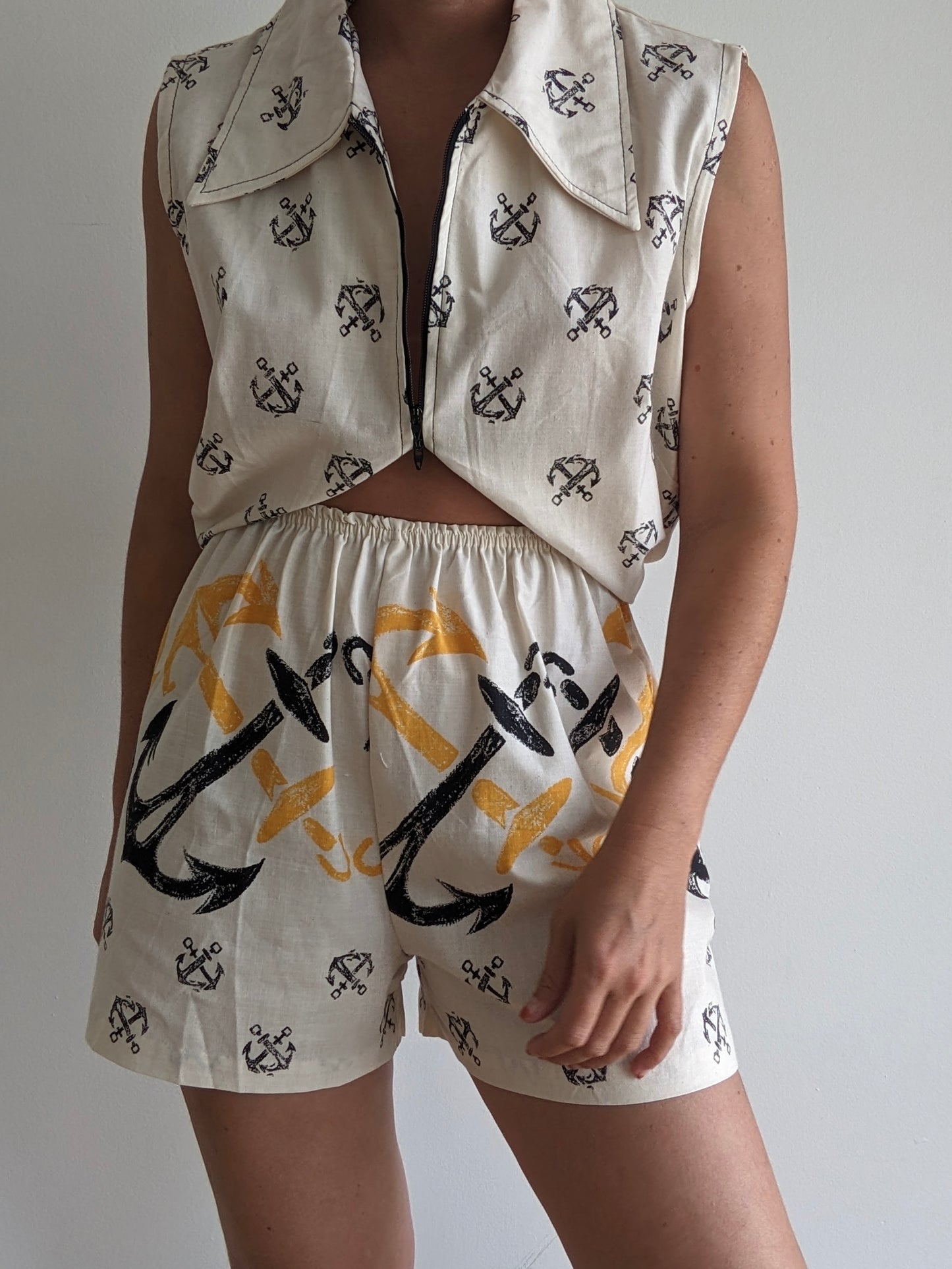 Amazing Vintage Anchor Duster & Short Set