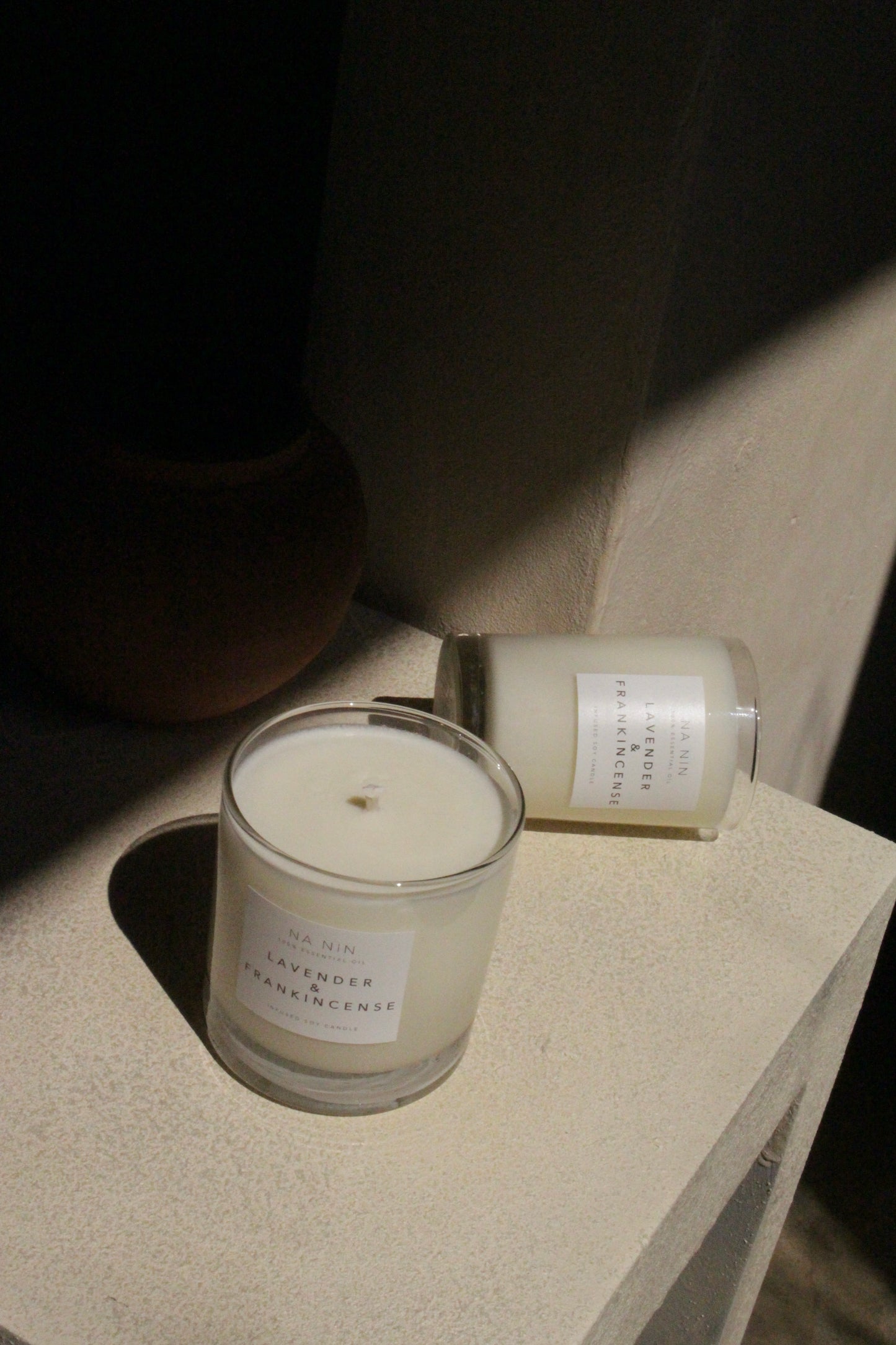 Lavender & Frankincense Essential Oil Soy Candle / Available in 5oz & 8oz