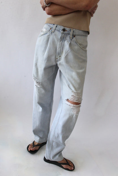 Vintage Distressed Levi's 580 Light Wash Jeans