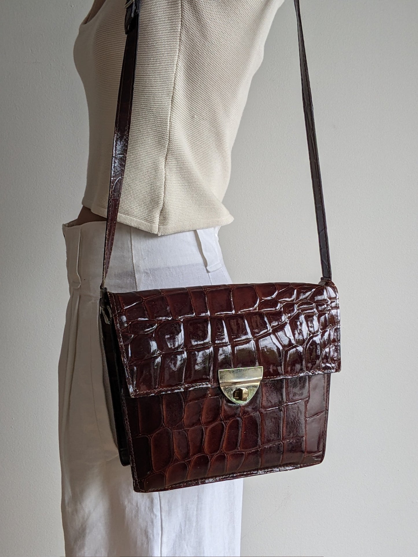 Vintage Croc-Embossed Patent Purse