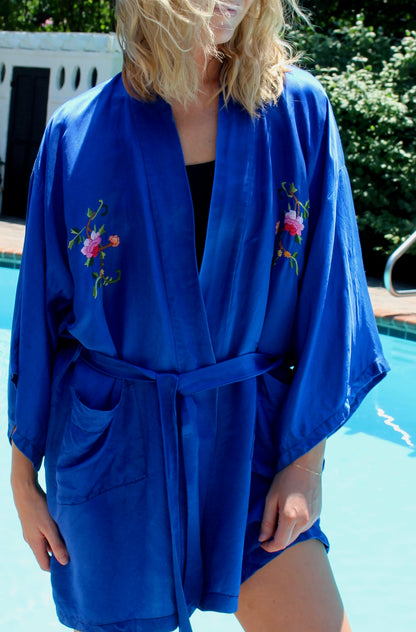 Gorgeous Vintage Floral Hand-Embroidered Silk Robe