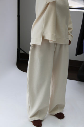 Na Nin Camden Rippled Cotton Curve Pant / Available in Cream and Faded Black