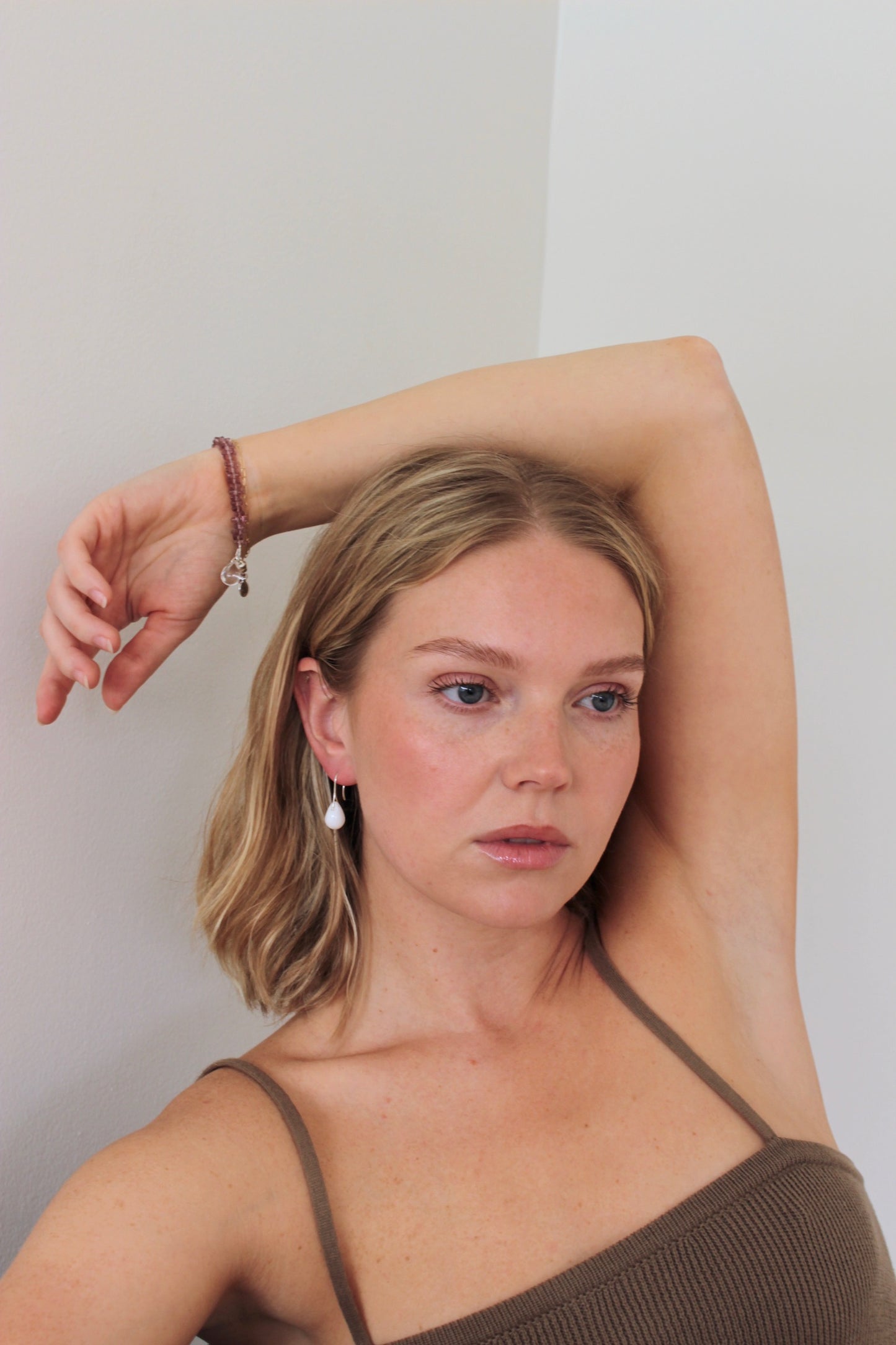 Gota Mini Earrings