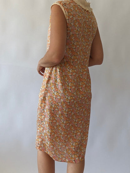 Incredible Vintage Collared Floral Silk Dress