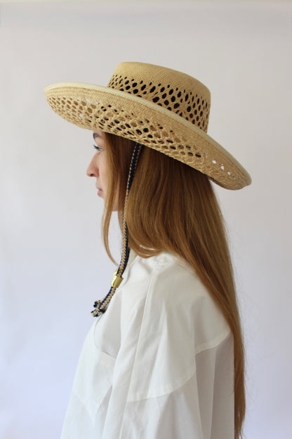 Favorite Vintage Woven Straw & Bullhead Strap Hat