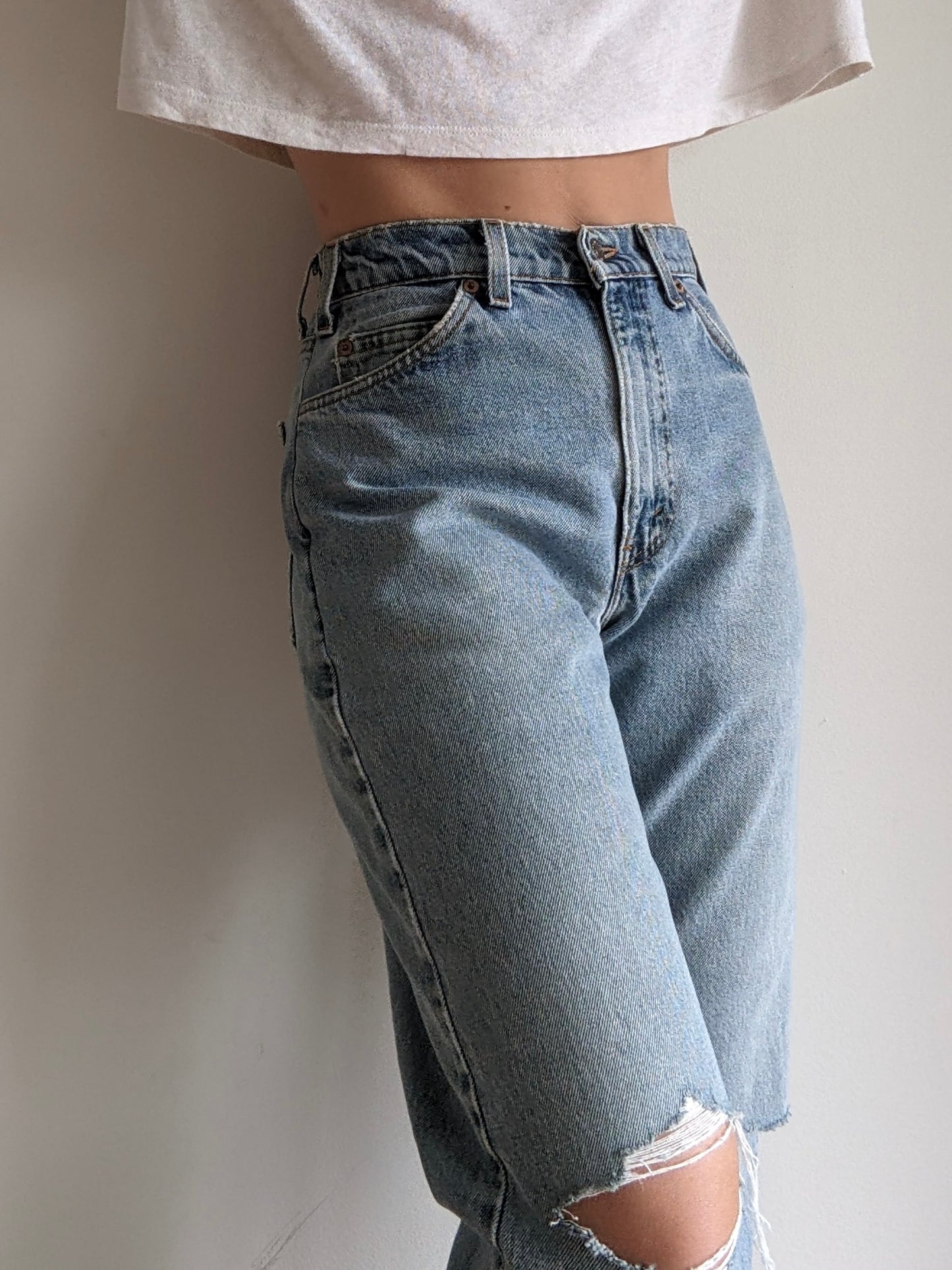 Vintage Levi's 550 Orange Tab Denim