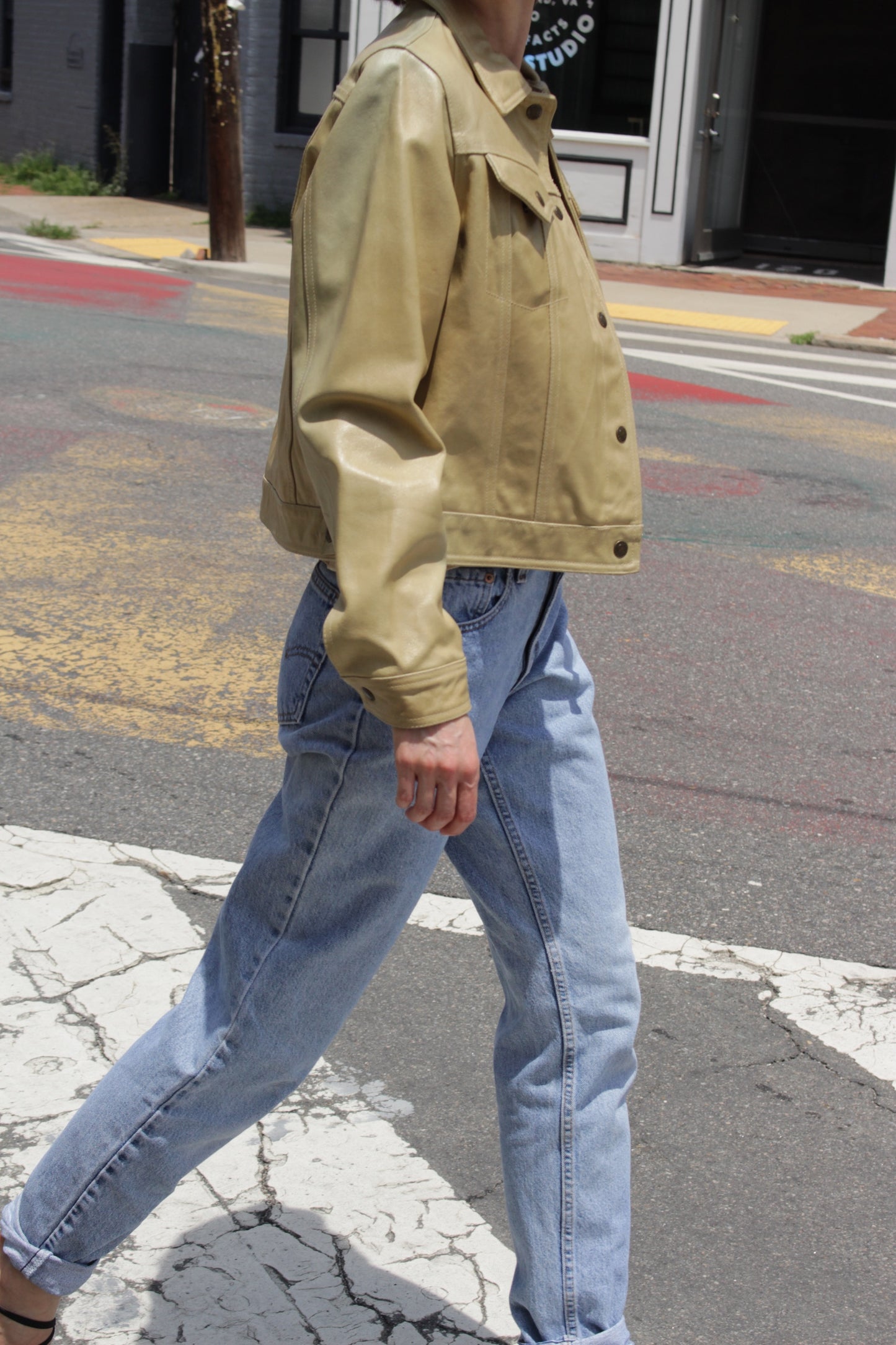 Amazing Vintage Cropped Leather Trucker Jacket