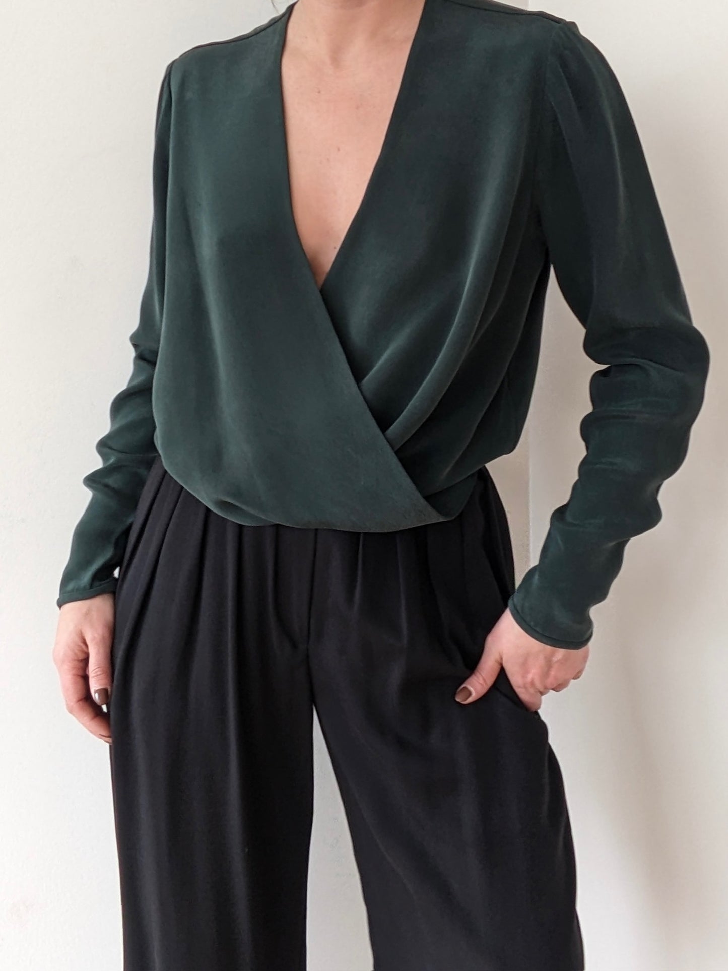 Stunning Vintage Topiary Silk Wrap Blouse