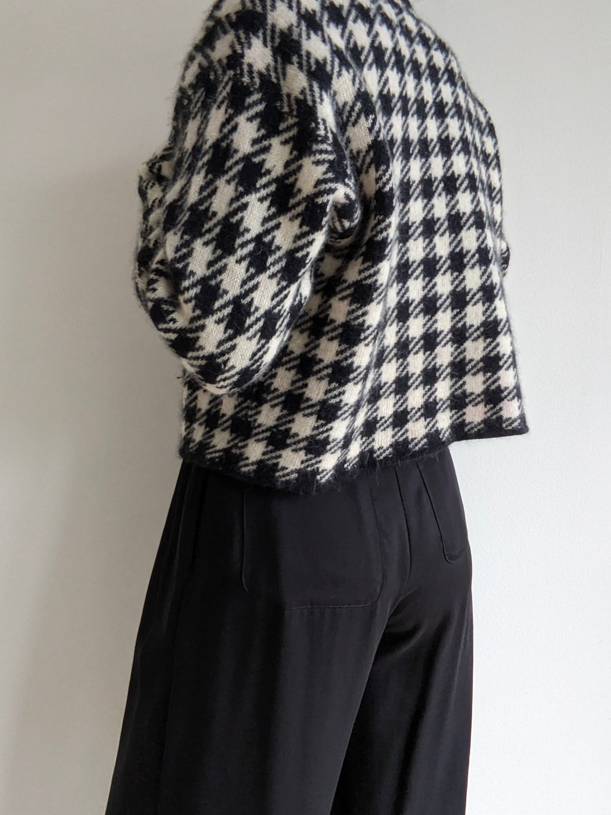 Vintage Houndstooth Angora Cropped Cardigan