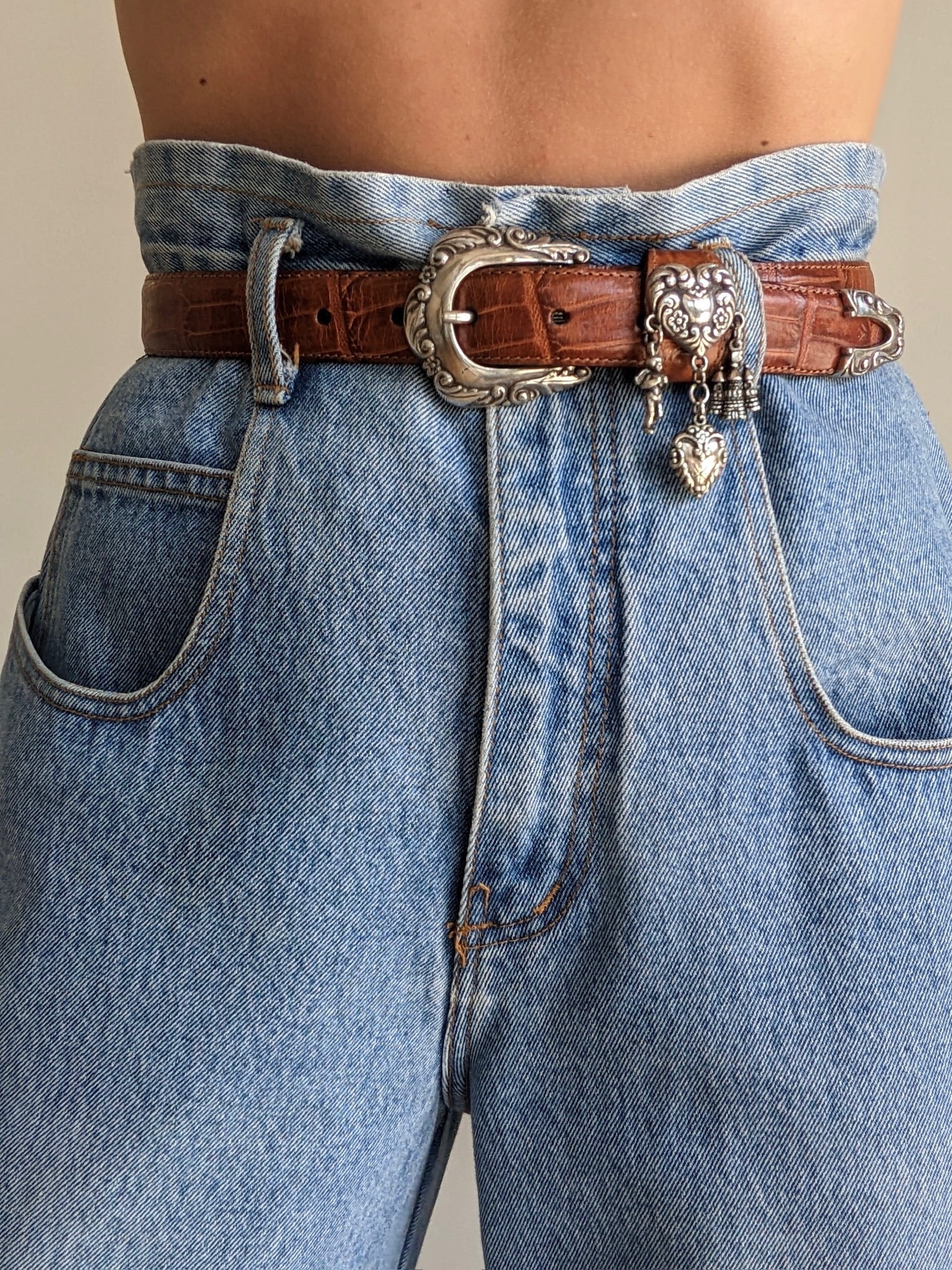 VINTAGE NEW ARRIVALS – NA NIN