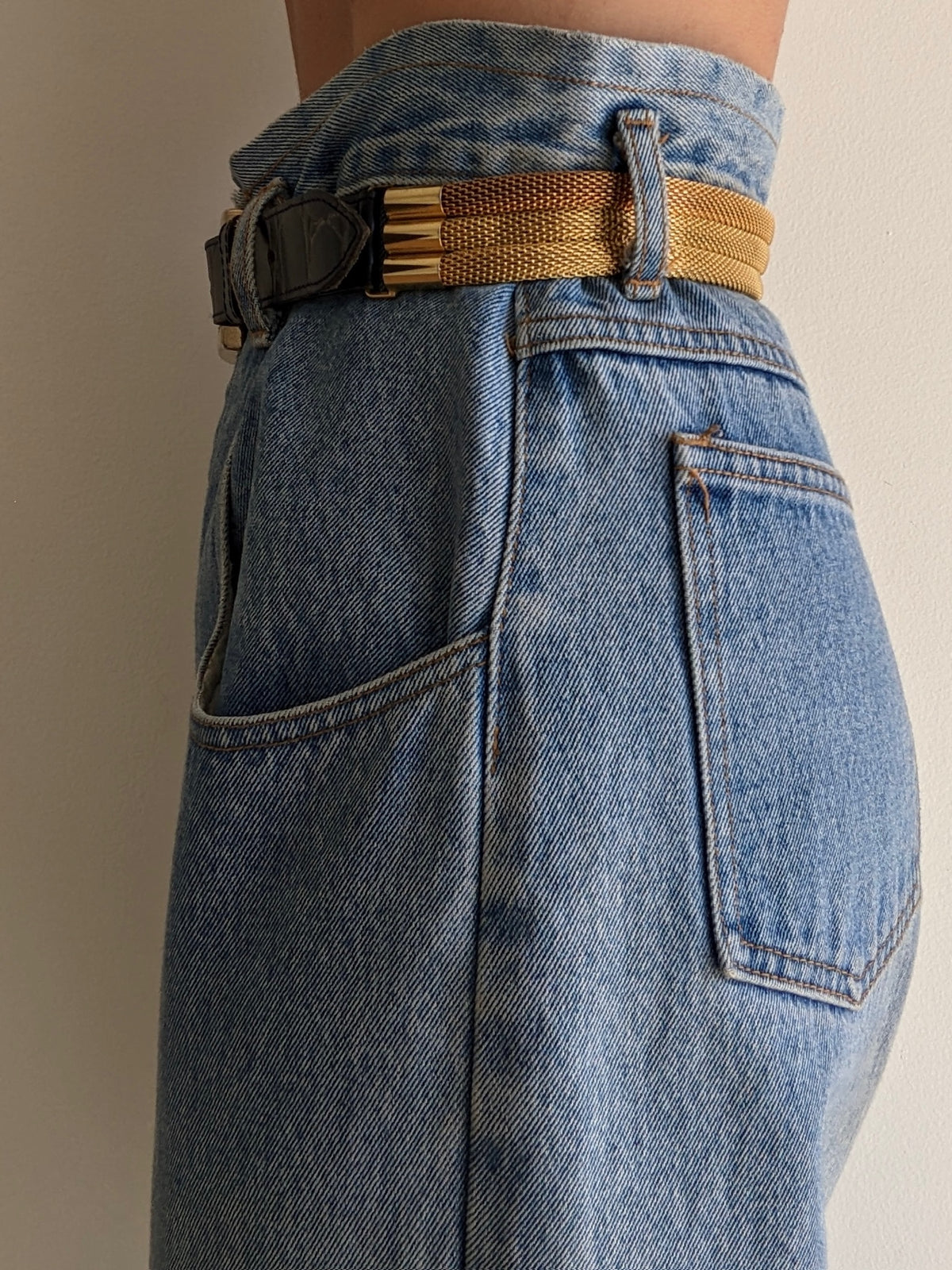 Vintage Embossed Leather & Mesh Chain Belt