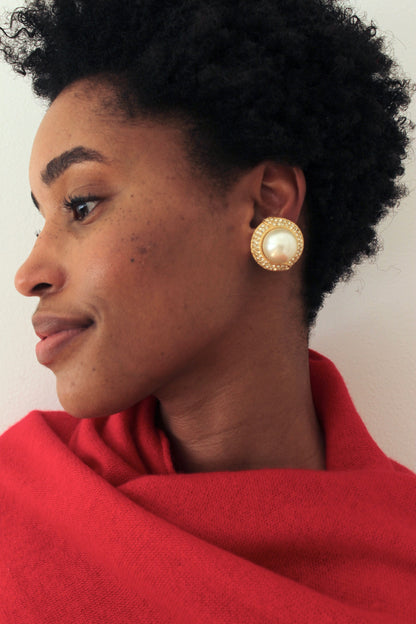 Beautiful Vintage Studded Gold Faux Pearl Earrings