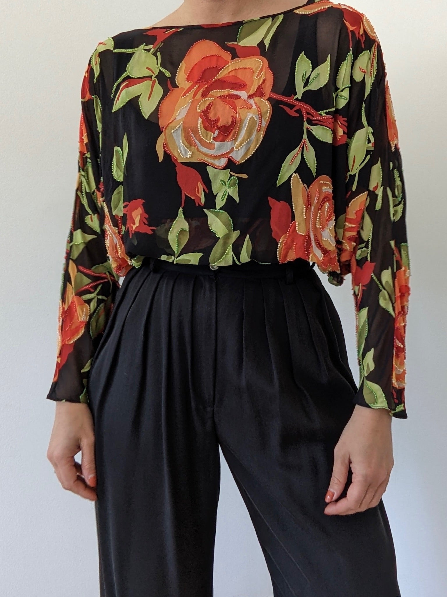 VINTAGE TOPS – NA NIN