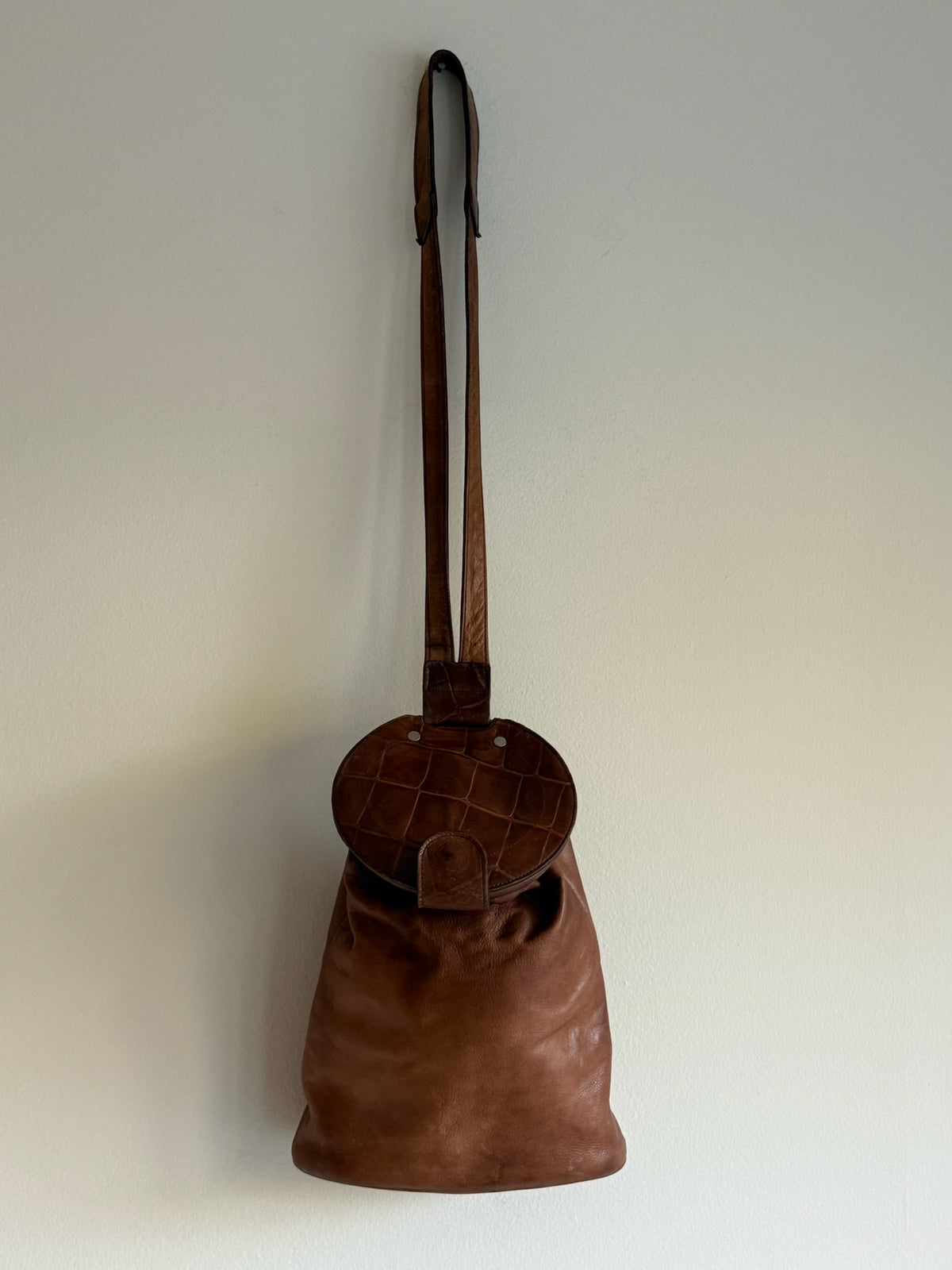 Favorite Vintage Crossbody Leather Pouch Bag