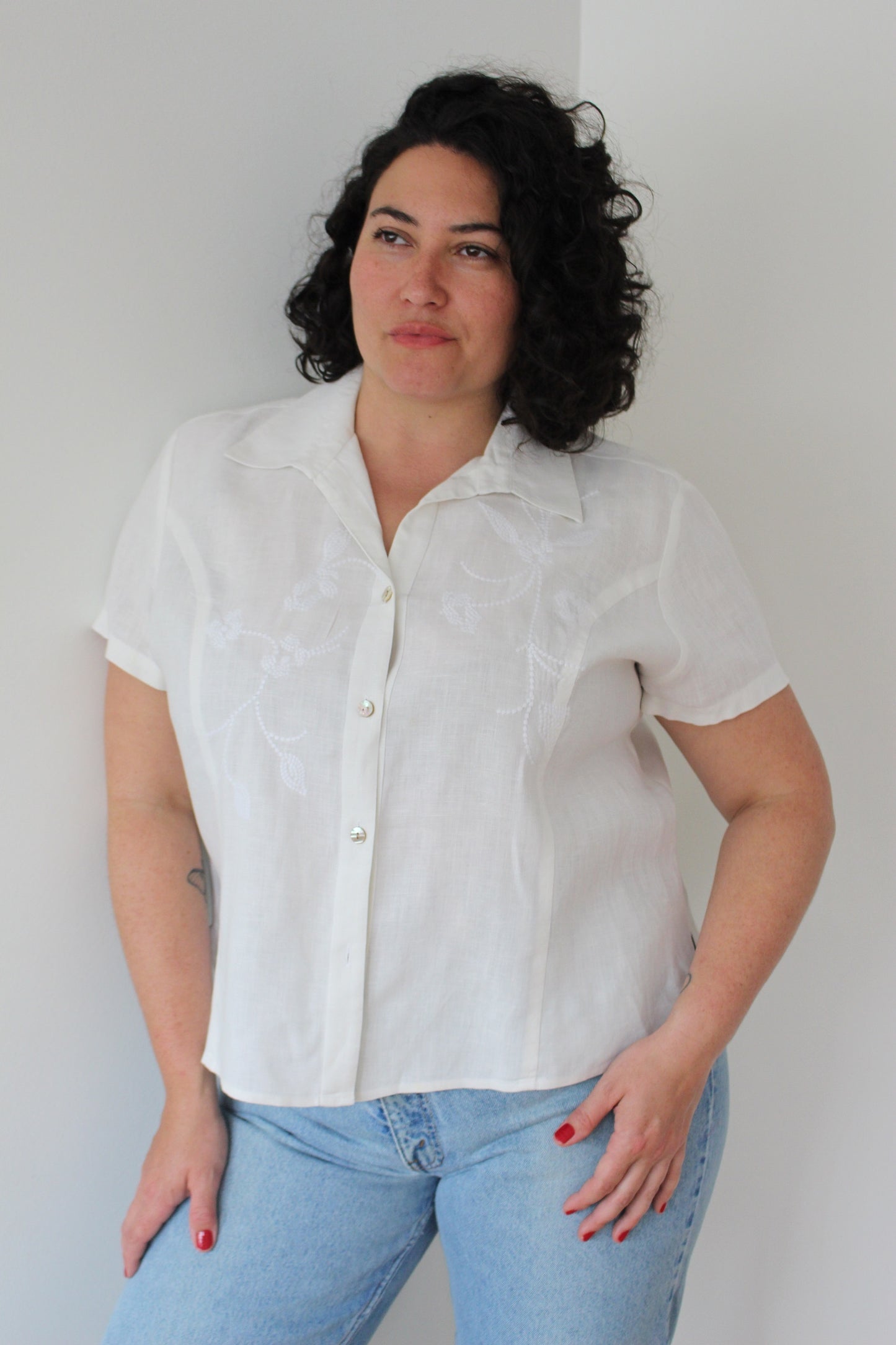 Vintage Floral Embroidered Linen Blouse