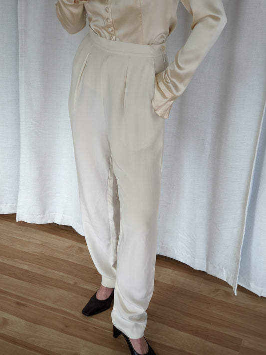 Elegant Vintage Ralph Lauren Cream Silk Trousers
