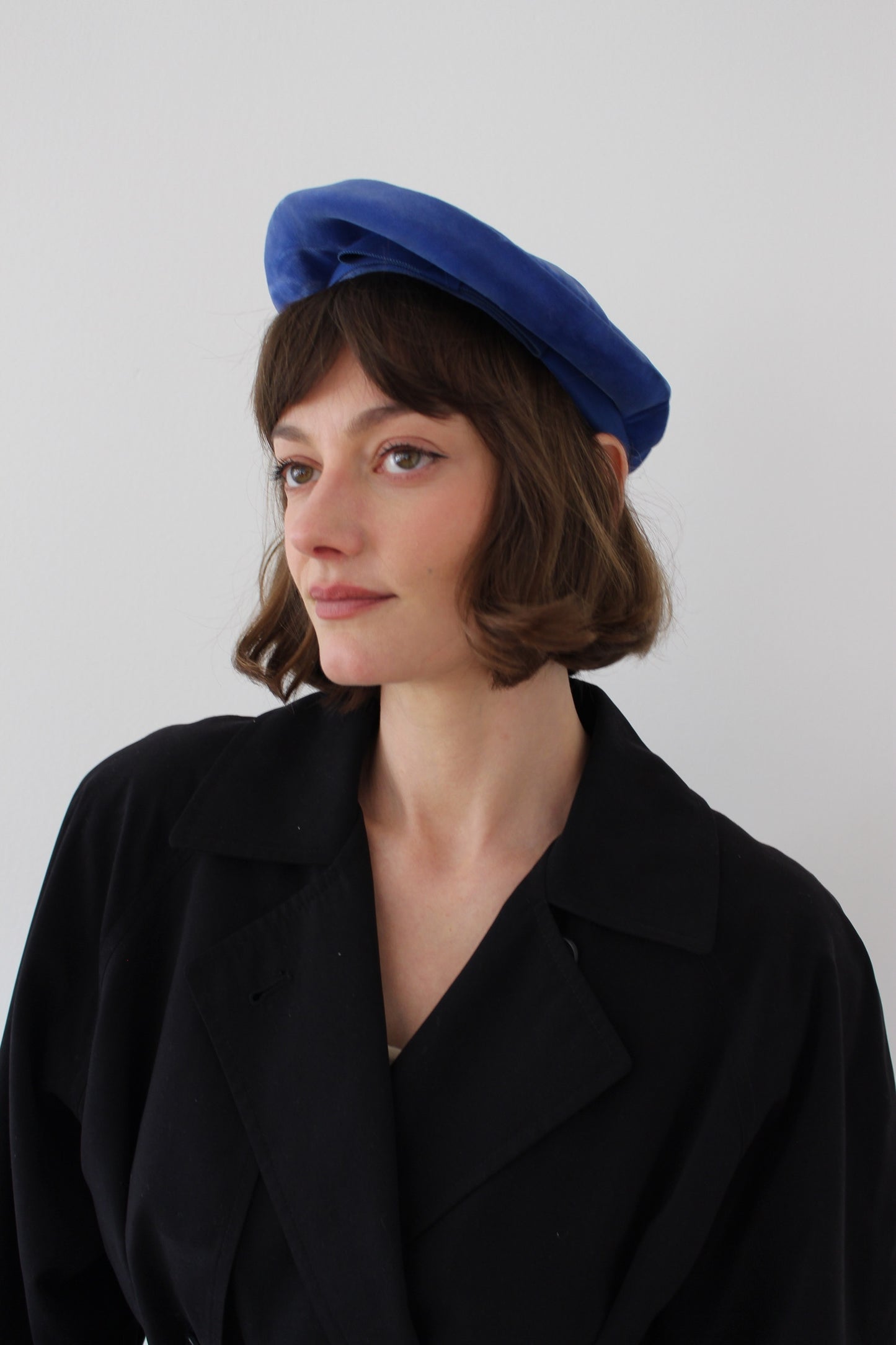 Gorgeous Vintage Royal Blue Velvet Beret