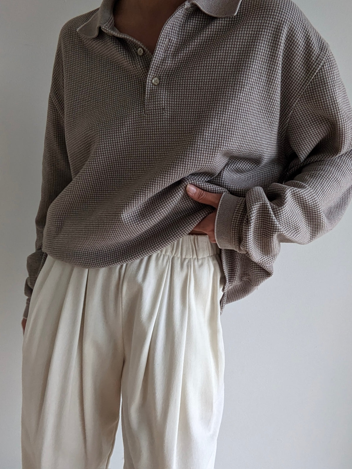 Vintage Houndstooth Henley Pullover