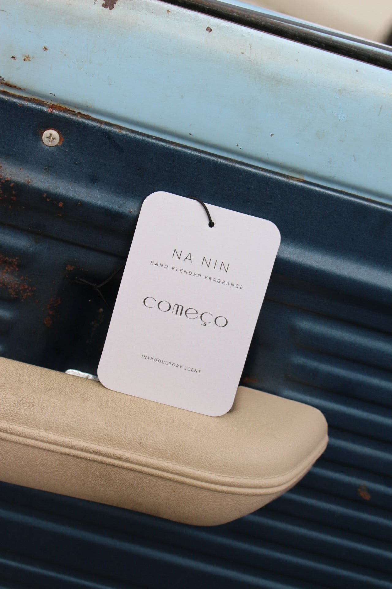 Começo No. 4 Fragrance Card / Seawater, Cotton, Patchouli, Lime