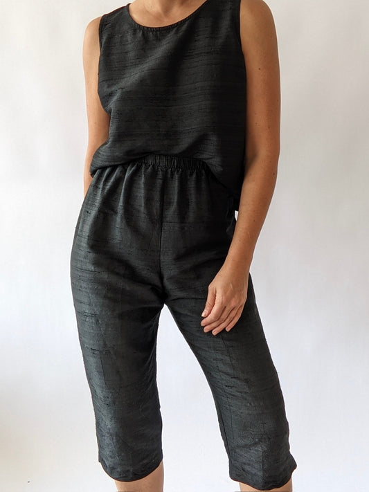 Rare Vintage Caviar Woven Silk Capri & Top Set